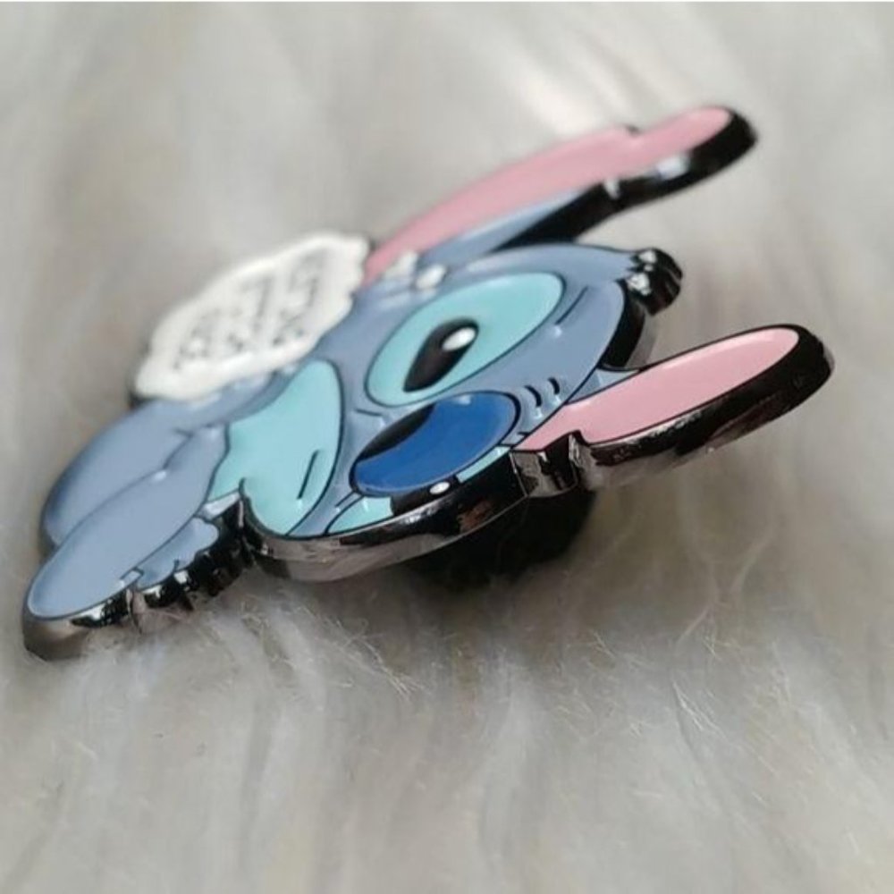 Resting Stitch Face Art Fantasy Enamel Pin - Picture 3 of 4